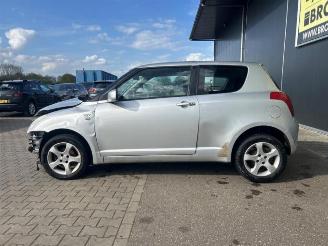 Suzuki Swift Swift (ZA/ZC/ZD1/2/3/9), Hatchback, 2005 / 2015 1.5 VVT 16V picture 2