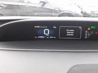 Toyota Prius Prius (ZVW5), Hatchback, 2015 / 2022 1.8 16V Hybrid picture 18