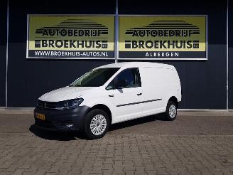 skadebil bedrijf Volkswagen Caddy maxi 2.0 TDI L2H1 BMT Highline 2015/10