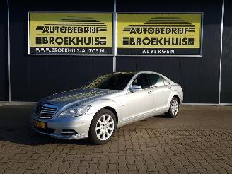 uszkodzony samochody osobowe Mercedes S-klasse 400 HYBRID Lang Prestige Plus 2010/10