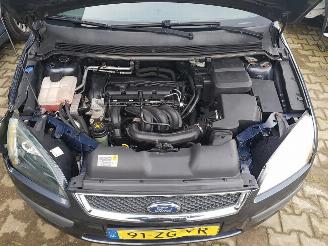 Ford Focus Wagon 1.6-16V Ghia picture 11
