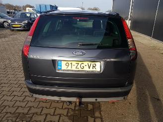 Ford Focus Wagon 1.6-16V Ghia picture 5