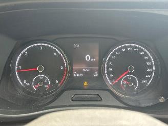Volkswagen Transporter 2.0 TDI L2H1 30 DC Comfortline picture 19