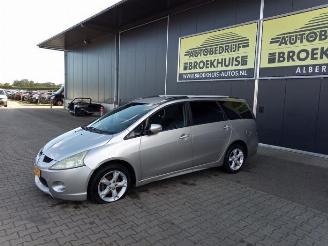 Salvage car Mitsubishi Grandis Grandis (NA), MPV, 2004 / 2010 2.4 16V MIVEC 2011/1