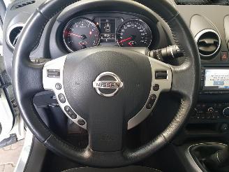 Nissan Qashqai 1.6 Connect Edition picture 16