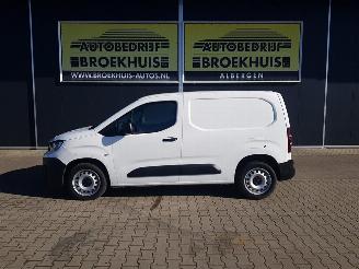 Peugeot Partner 1.5 BlueHDI Premium picture 2