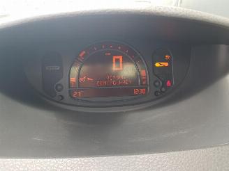 Renault Modus 1.2-16V Dynamique Luxe picture 21