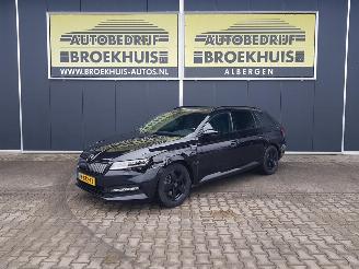 skadebil auto Skoda Superb Combi 1.4 TSI iV Business Edition Plus 2021/6