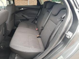 Ford Focus Wagon 1.0 Trend picture 15