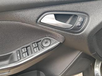 Ford Focus Wagon 1.0 Trend picture 21