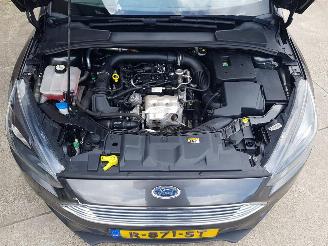 Ford Focus Wagon 1.0 Trend picture 25