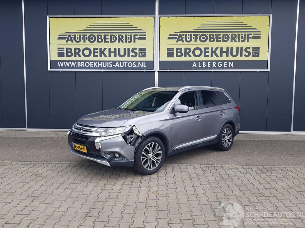 Mitsubishi Outlander 2.2 DI-D Instyle 4WD 7-persoons