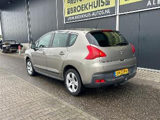 Peugeot 3008 1.6 THP Active picture 7