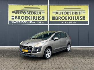 krockskadad bil auto Peugeot 3008 1.6 THP Active 2013/2