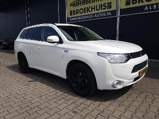 Mitsubishi Outlander 2.0 PHEV instyle picture 6