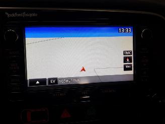 Mitsubishi Outlander 2.0 PHEV instyle picture 25