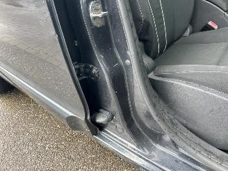 Renault Mégane Estate 1.5 dCi picture 14