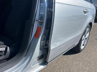 Volkswagen Passat Variant 1.6 TDI BlueMotion Executive Edition picture 14