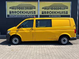Volkswagen Transporter 2.0 TDI L2H1 DC Comfortline Plus picture 2
