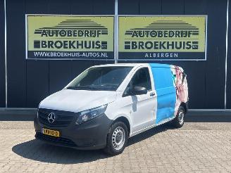 skadebil bedrijf Mercedes Vito 110 CDI Functional Lang 2022/6