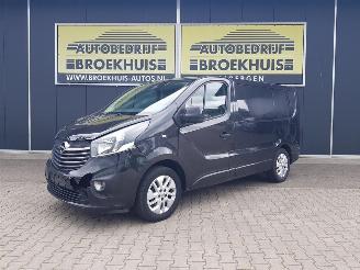 dommages fourgonnettes/vécules utilitaires Opel Vivaro 1.6 CDTI L1H1 Sport EcoFlex 2019/6
