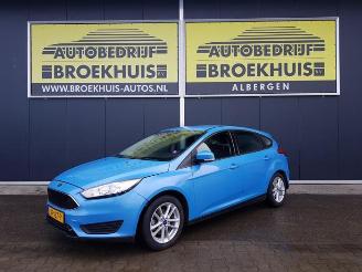 Coche siniestrado Ford Focus Focus 3, Hatchback, 2010 / 2020 1.0 Ti-VCT EcoBoost 12V 100 2016/2