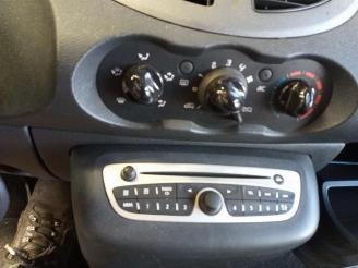 Renault Twingo Twingo II (CN), Hatchback 3-drs, 2007 / 2014 1.2 16V picture 22