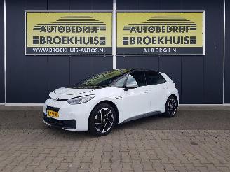 Schadeauto Volkswagen ID.3 First 58 kWh SOH 89% 2020/10