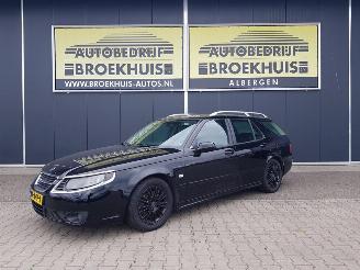 uszkodzony samochody osobowe Saab 9-5 Estate 2.3t Vector Sport 2008/2