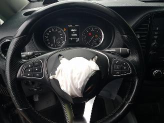 Mercedes Vito 119 CDI Lang Power picture 17