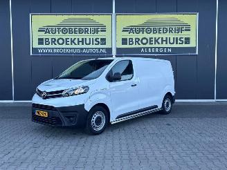 Vaurioauto  commercial vehicles Toyota Proace Electric Worker Standard Range Navigator 2021/1
