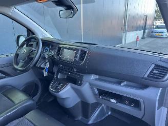 Toyota Proace Electric Worker Standard Range Navigator picture 17