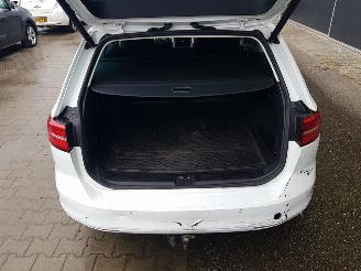 Volkswagen Passat Variant 1.6 TDI Comfortline Business picture 15