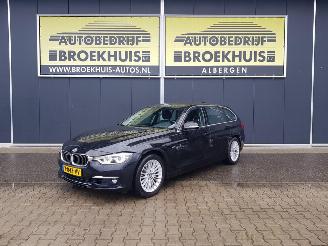 Voiture accidenté BMW 3-serie Touring 318i Centennial High Executive LUXURY 2016/10