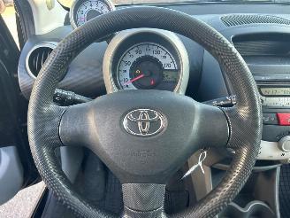 Toyota Aygo 1.0-12V Sport picture 15