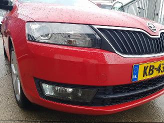 Skoda Rapid Spaceback 1.2 TSI Greentech Style picture 29