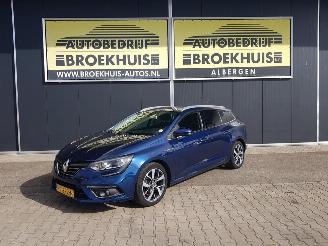 Voiture accidenté Renault Mégane Estate 1.5 dCi Bose 2016/12