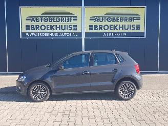 Volkswagen Polo 1.4 TDI Comfortline Connected Series picture 2
