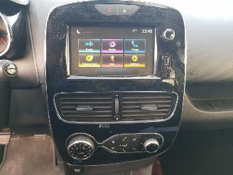Renault Clio Estate 0.9 TCe Intens picture 17