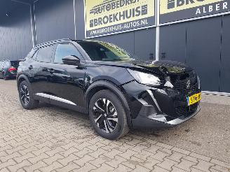 Peugeot e-2008 EV Allure 50 kWh picture 6