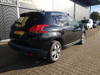 Peugeot 2008 1.2 VTi Allure Pack Premium Plus picture 7