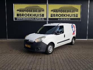 krockskadad bil bedrijf Opel Combo 1.3 CDTi L2H1 ecoFLEX Selection 2015/5