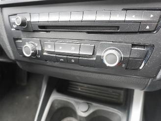 BMW 1-serie 116i picture 7