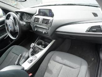 BMW 1-serie 116i picture 6