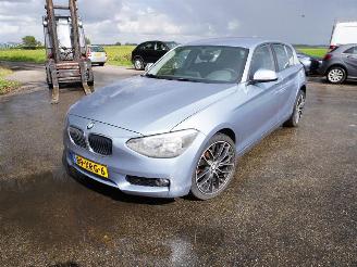 BMW 1-serie 116i picture 3