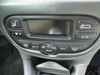 Peugeot 206 1.4 picture 6