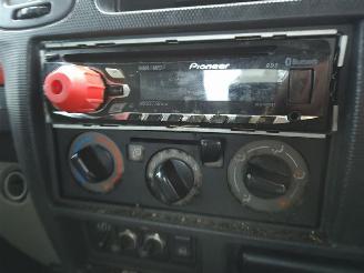 Nissan NT400 2.5 DCI Hoogwerker picture 15