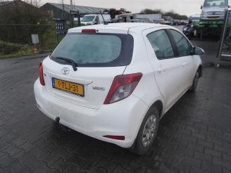 Salvage car Toyota Yaris 1.33 16v 2014/3