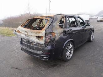 Autoverwertung BMW X5 XDRIVE40E 2015/12