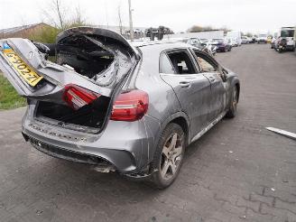 Auto da rottamare Mercedes GLA 180 2018/8